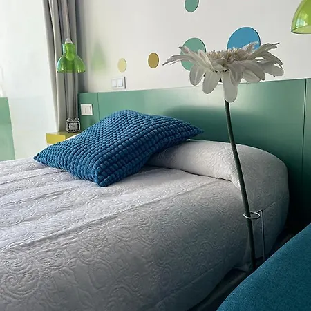 Lahola Glam Suites Torremolinos Exterior photo