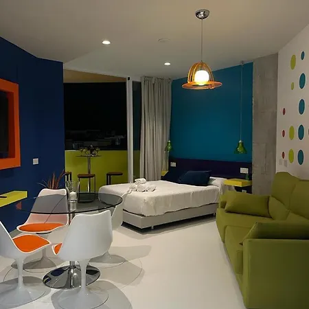 Lahola Glam Suites Torremolinos Exterior photo