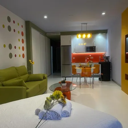 Lahola Glam Suites Torremolinos Exterior photo