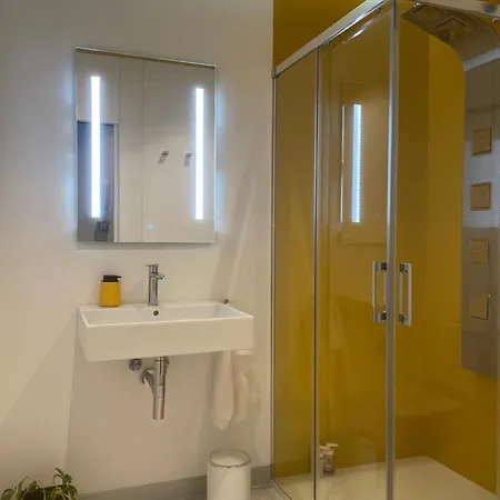 Lahola Glam Suites Torremolinos Room photo
